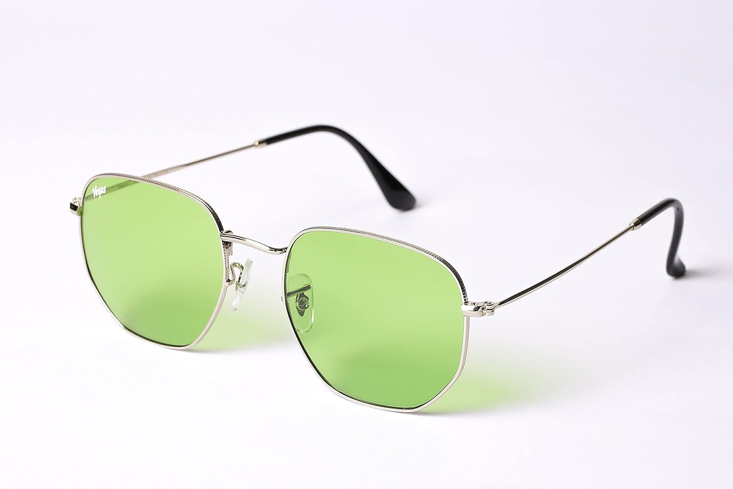 Vegas V2021 Square Sunglasses with a Sleek Modern Design and Metal Frame - Unisex, Pale Green